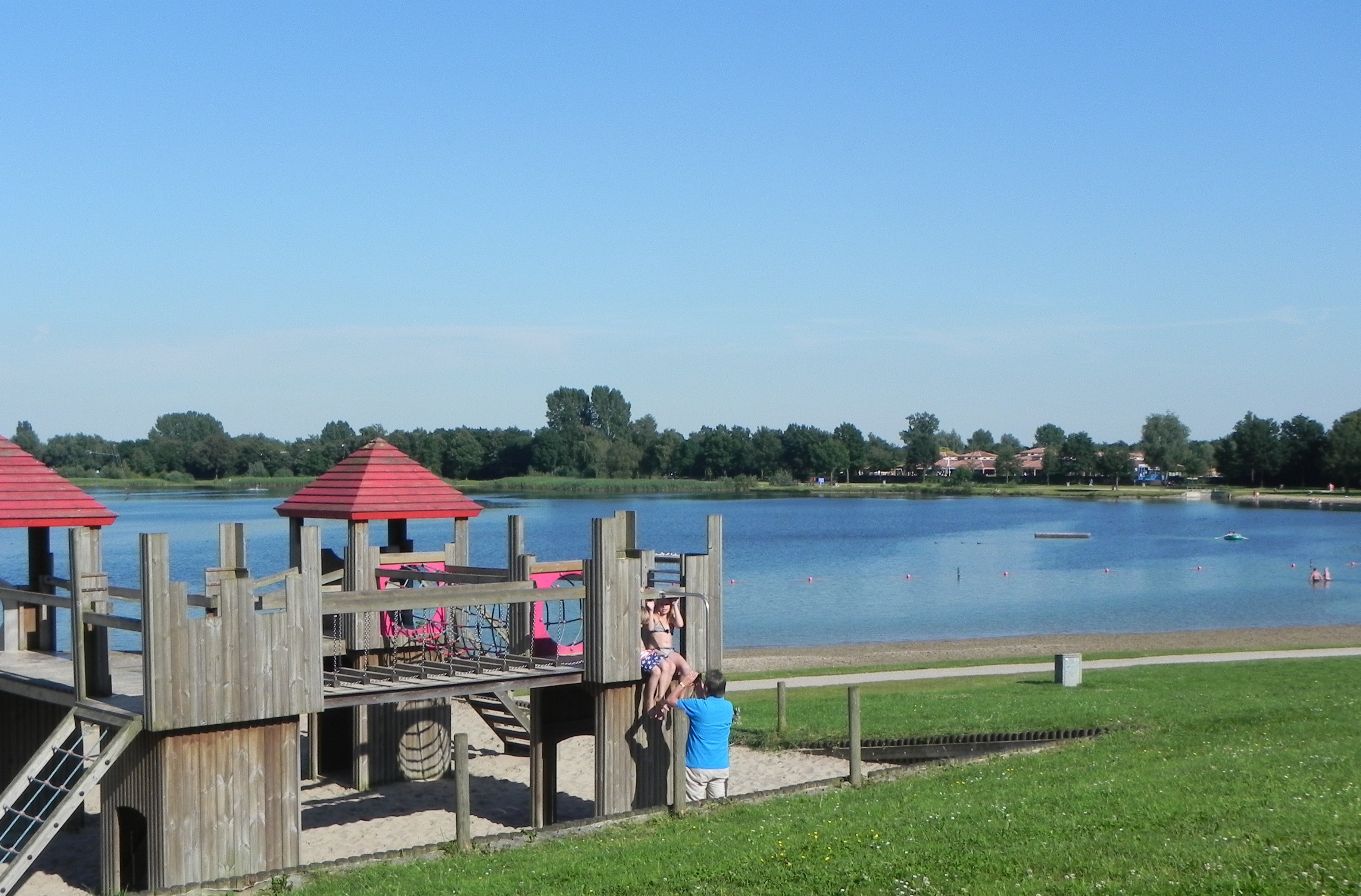 Stroombroek naaktstrand