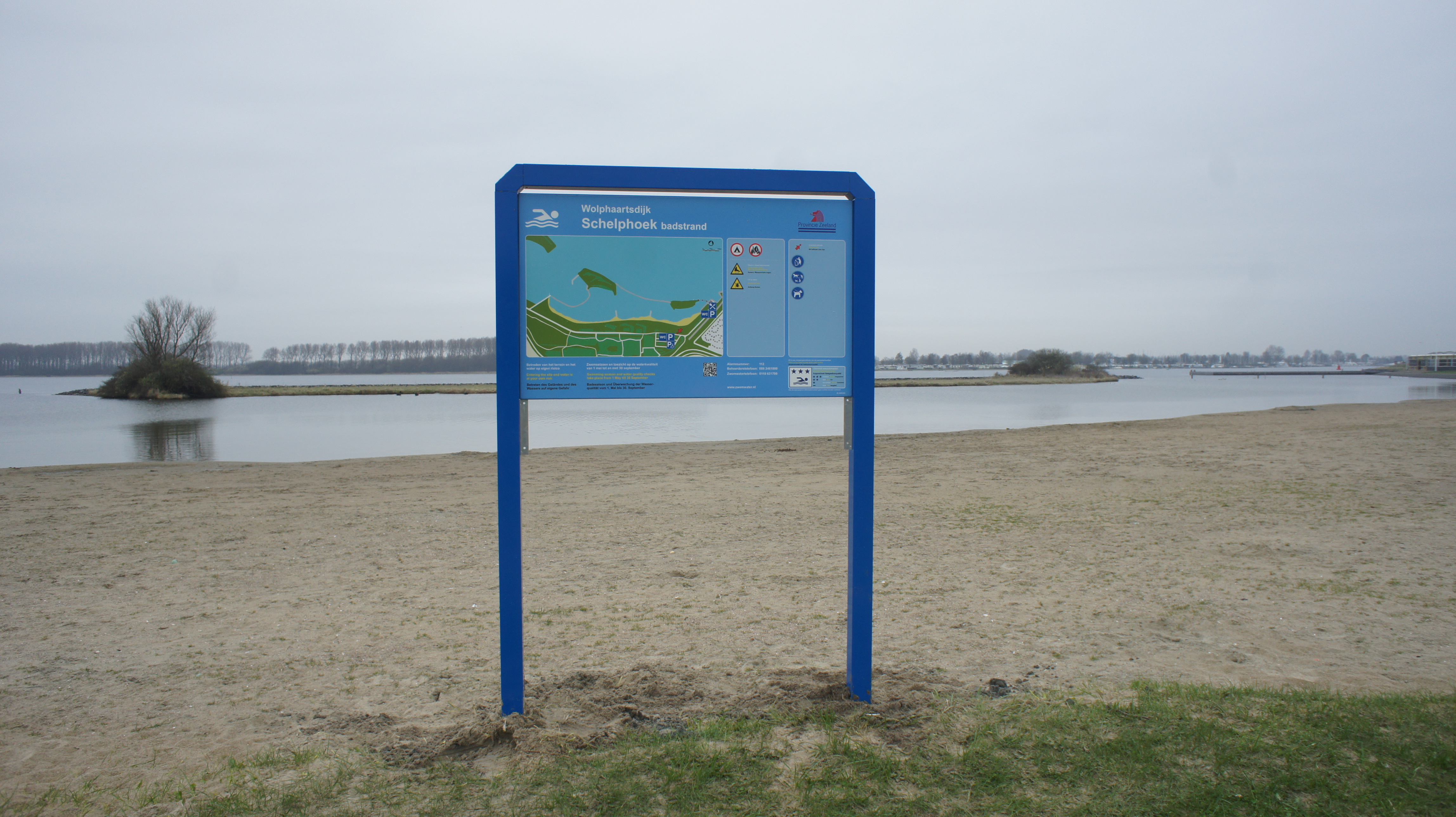 Wolphaartsdijk Schelphoek Badstrand